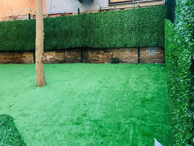 Panel Çit - Hazır Panel Çit Sistemleri - Yapay Çim & Çit - Mineflo PVC Zemin Kaplama