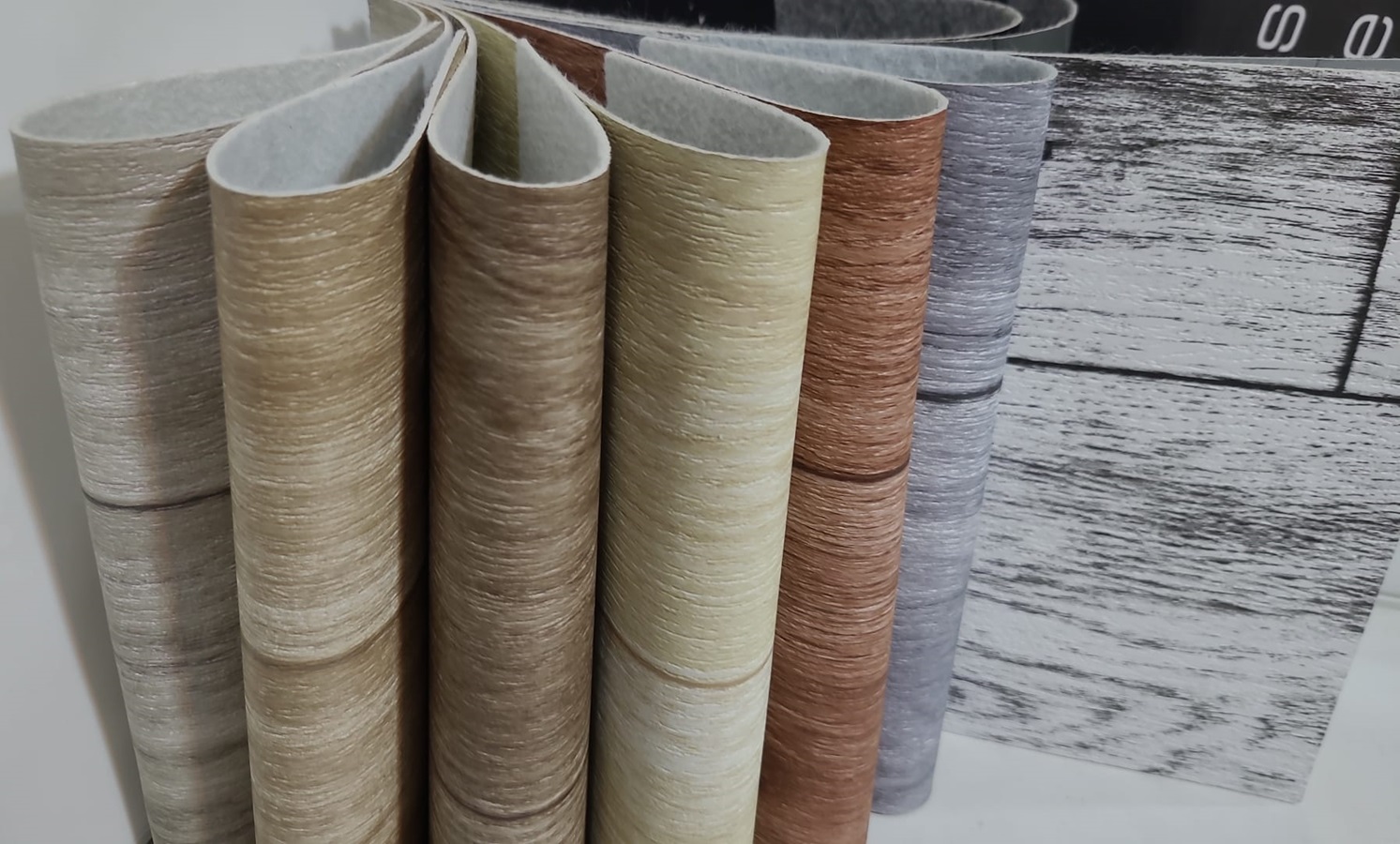 Mineflo Premium Parke Desenli - Premium Seri - Mineflo PVC Zemin Kaplama